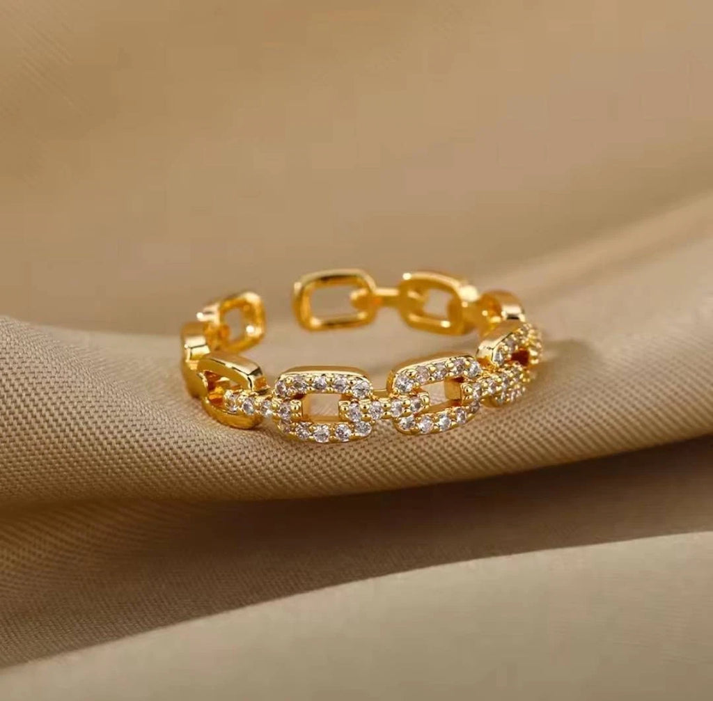 Elegant Adjustable Zircon Twist Ring for Women